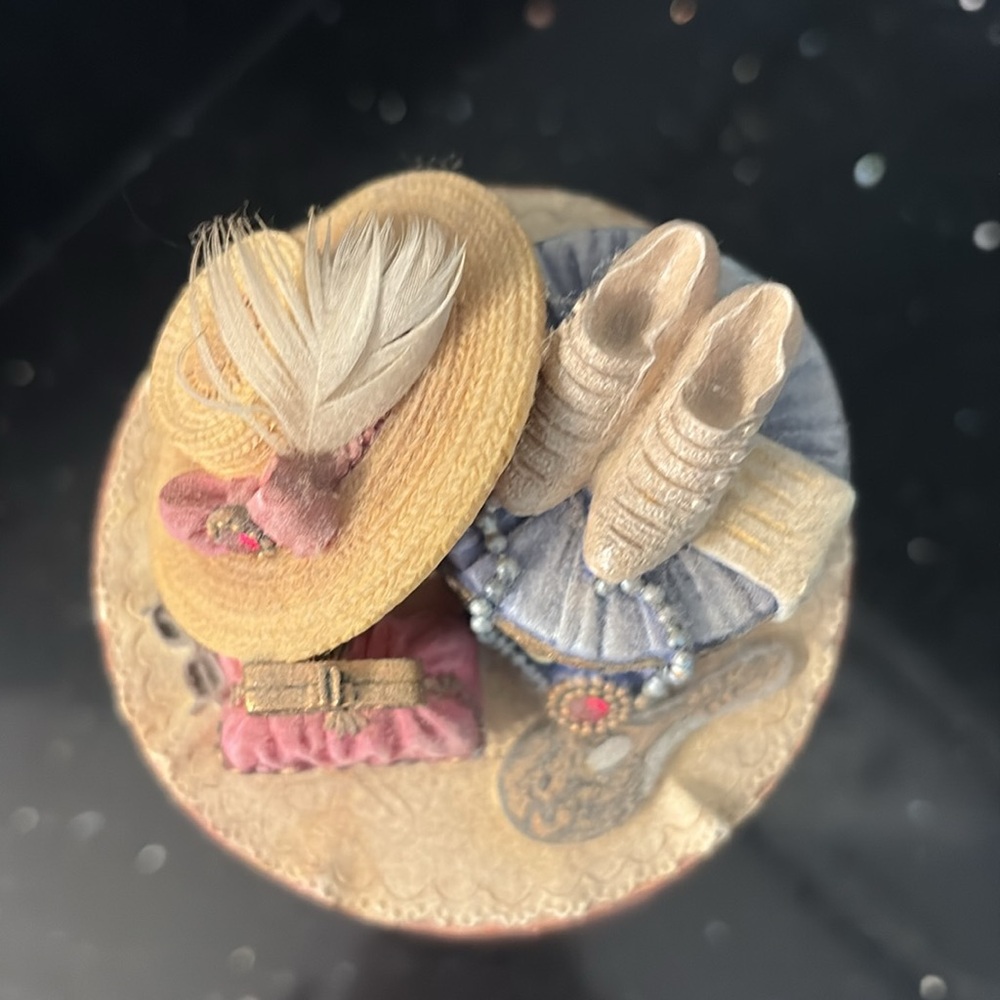 Vintage Yankee Candle Victorian Shabby Chic Hat, Gloves, Feminine Candle Topper - Picture 5 of 10
